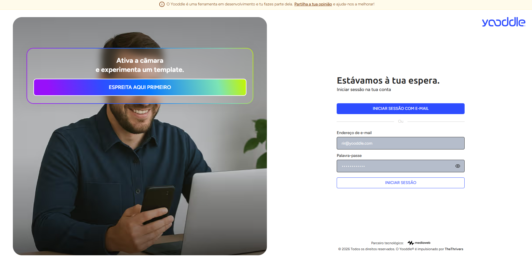 Yooddle app login screen with e-mail sign in and a gradient template teaser